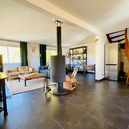 Large chalet with terrace&view in Briançon Exterior foto